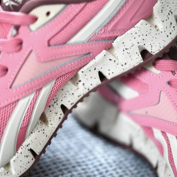 NEW Size: 7 Women | Reebok Floatzig Running Shoes, Color: Pink/Warm Beige - Picture 15 of 15